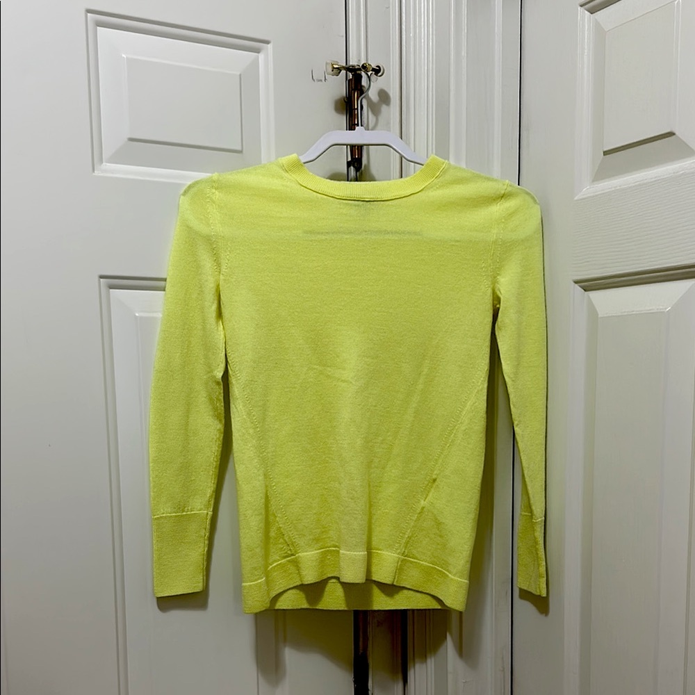 Banana Republic Yellow Crew Neck Sweater Lightweight Knit